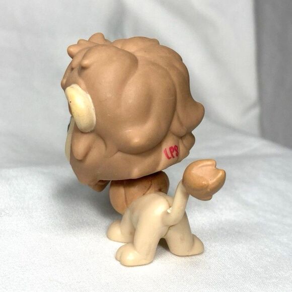 Littlest Pet Shop Lion #1112 Rare Hasbro Pets Around The World Collection 2009 - Picture 3 of 16